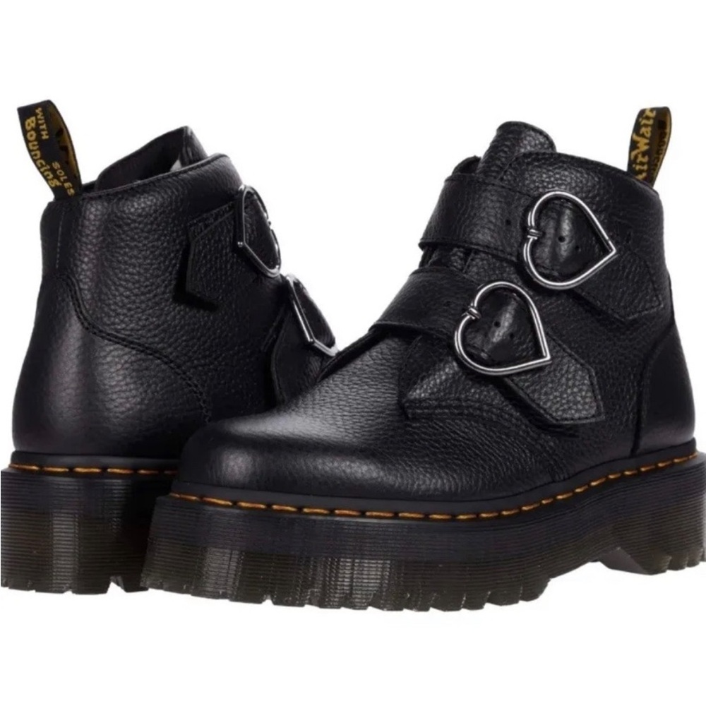 Doc Marten Devon Heart Platform Black Leather Boots Women’s US Size 5